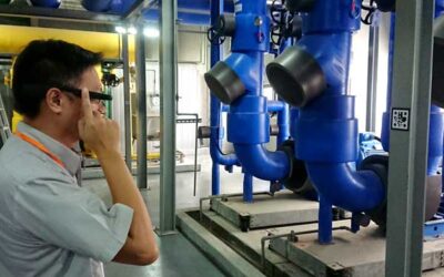 real-time data with smartglasses for a worker