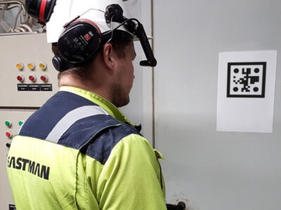 Worker tracking in large industrial plant with SmartMarkers.